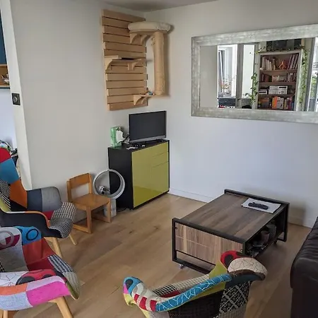 Chambre Double Chez L'occupant Au Sein D'un Calme Et Tres Bien Situe * Paris