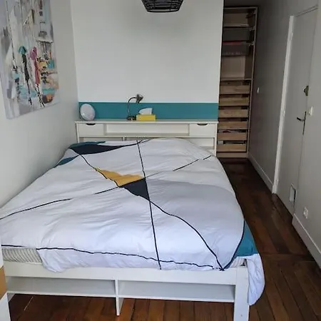 Chambre Double Chez L'occupant Au Sein D'un Calme Et Tres Bien Situe